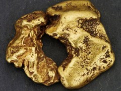 Их Британид 121 граммын цул алт олджээ