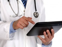 БНХАУ-д эрүүл мэндийн салбарын ажилчдыг хамгаалах хуулийг баталжээ 