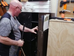 Шинэ Зеланд улсын иргэд 56 мянга гаруй галт зэвсгийг хураалгажээ 