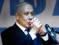 Израилийн Бенжамин Нетаньяху намын даргын байр сууриа хадгалан үлдэж чадлаа   
