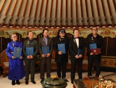 “Харанга” хамтлагийн таван уран бүтээлд Төрийн соёрхол хүртээв