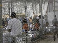 Тэсгим хүйтэнд гадаа хонож байгаа хүүхдүүдийг орогнох газарт шилжүүлж эхэлжээ