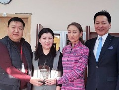 ХСҮТ MNB-д өргөмжлөл гардуулав