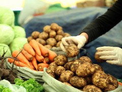 Хүнсний хомсдол үүсгэж, үнэ хөөрөгдүүлэхгүй байхыг анхааруулав 