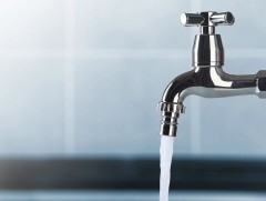 Энэтхэгт гал тогооны өрөөний усны цоргоноос согтууруулах ундаа гоожих болжээ 