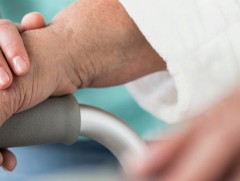 Жилд давхардсан тоогоор 900 гаруй иргэн “Хавдрын бай эмчилгээ” хийлгэж байна