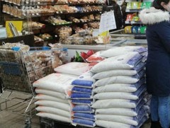 Хүнсний бүтээгдэхүүнийг их хэмжээгээр нөөцлөхгүй байхыг уриаллаа