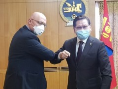 БНФУ-ын “Орона Майнинг” компани нэг тэрбум төгрөг хандивлалаа