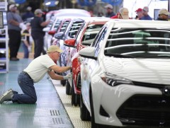 Тоёота, Ниссан болон Хонда компаниуд АНУ дахь үйлдвэрүүдээ хаана  