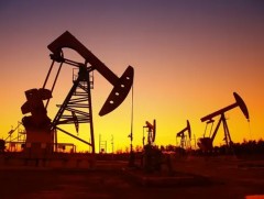 Газрын тосны үнэ түүхэн доод хэмжээнд хүрч унажээ