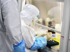 Франц Улсад коронавирусний халдвар авсан хүний тоо 4469 боллоо