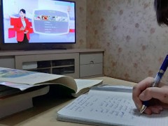 Өнөөдрөөс эхлэх теле хичээлээр өмнөх 14 хоногийн хичээлийг бататгаж үзнэ