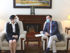 Элчин сайд Катрин Ивкофыг хүлээн авч уулзав 