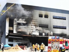 Өмнөд Солонгос: Гал түймэрт Хятад, Казахстаны ажилчид амиа алджээ