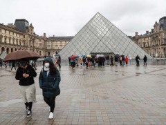 Франц: Луйврын музей 7-р сарын 6-нд нээгдэнэ