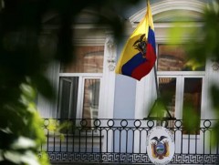 Эквадор улс эдийн засгийн хямралын улмаас элчин сайдын яамдаа хааж байна