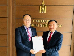 Хөдөлмөрийн аюулгүй байдал, эрүүл мэндийн төв “Итгэмжлэлийн гэрчилгээ” авлаа