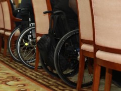 Монголд хөгжлийн бэрхшээлтэй иргэдийн ажлын байрыг хэрхэн дэмждэг вэ