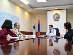 Эрүүл мэндийн сайд Ковид-19 халдварын эсрэг авч буй арга хэмжээний талаар ДЭМБ-ын суурин төлөөлөгч..