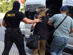 Европын холбоо Беларусийн зарим албан тушаалтны эсрэг хориг тавихаар зэхэж байна 