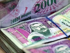 Төгрөгийн ам.доллар болон юаньтай харьцах сарын дундаж ханш буурчээ