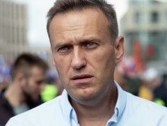 Алексей Навальный ухаан орж, ярьж чаддаг болсон гэж мэдээллээ