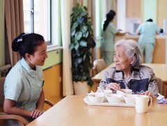 Японы хүн амын 28.7 хувийг ахмад настнууд эзэлж байна 