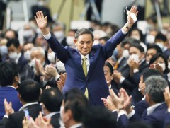 Суга Ёшихидэ Япон Улсын Ерөнхий сайдаар сонгогдлоо