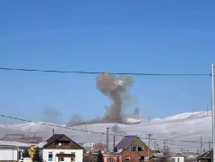 Эмээлтэд уурхайн тэсэлгээ хийснээс чичирхийлэл мэдрэгдсэн гэв