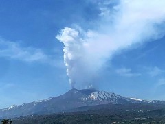 Дэлхийн хамгийн идэвхтэй 10 галт уул 