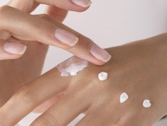 Гэрийн нөхцөлд гарынхаа арьсыг хэрхэн арчилж болох вэ 