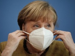 Германы канцлер Ангела Меркель олон нийтээс уучлал хүслээ 