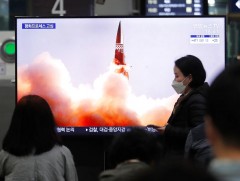 Япон БНАСАУ-ын эсрэг хориг арга хэмжээгээ сунгалаа 