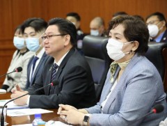 Боловсролын магадлан итгэмжлэх үндэсний зөвлөлийн шинжээчийн баг ДХИС-д ажиллалаа