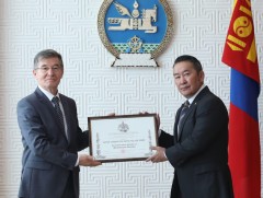 Монгол Улсын Ерөнхийлөгч Х.Баттулга ОХУ-ын Дүрслэх урлагийн академийн Хүндэт академич боллоо