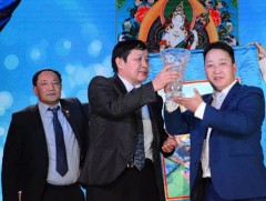 “Болор цом”-ын эзэн найрагч маргааш тодорно