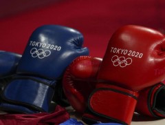 Токиогийн олимпын боксчдын тулааныг Монголоос хоёр шүүгч дэнсэлж байна