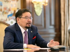 Г.Занданшатар “Үр дүнтэй, утга учиртай ардчиллыг дэмжихэд хууль тогтоох байгууллагуудын үүрэг орол..