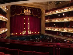 Мэргэжлийн дуурийн дуулаачдын уралдааны финалд Монголын найман дуулаач өрсөлдөнө