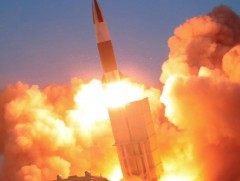 Умард Солонгос Япон тэнгис рүү дахин пуужин харвалаа