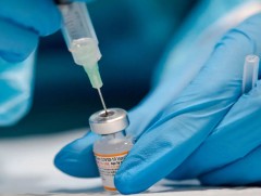 “Пфайзер” компани 100 хоногийн дотор омикроны эсрэг вакцин гаргах боломжтой гэдгээ мэдэгдлээ 