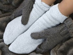 Гар, хөл нь амархан даардаг хүмүүст...