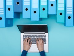 “Тусгаар тогтнолын үнэ цэн” сэдэвт нийтлэл, подкастын уралдаан зарлалаа