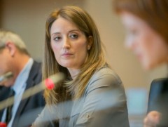 Европын парламентын тэргүүнээр Роберта Мецола сонгогдлоо