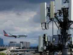 АНУ-ын агаарын тээврийн компаниуд 5G сүлжээг нэвтрүүлэхийг хойшлуулах хүсэлт гаргалаа 