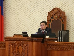 УИХ-ын 2022 оны ээлжит бус чуулганаар Төсвийн тодотгол хийх тухай хуулийн төслүүдийн нэгдүгээр хэл..