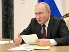 Владимир Путин: Украин цөмийн зэвсэг бүтээнэ гэж сүрдүүлж байгаа нь хоосон зориг биш