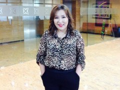 Амралтын номын сан: СТА, жүжигчин Б.Навчаа 