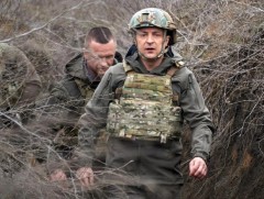 Владимир Зеленский Дээд командлагчийн төв байгуулна