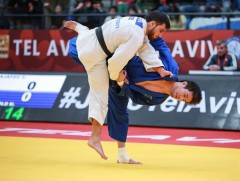 Жүдочид Их дуулгаас гурван медальтай ирнэ